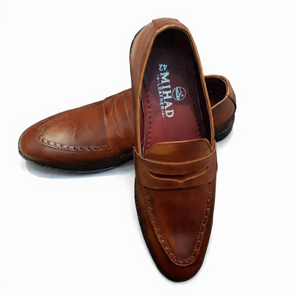 Classic Brown Leather Tarcel with Buckle Design - Image 7